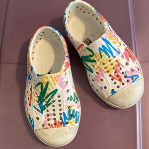 Native x Crayola Rainbow Size 7 Slip Ons